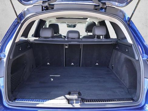 Used 2021 Mercedes-Benz GLC 300 4MATIC image 7