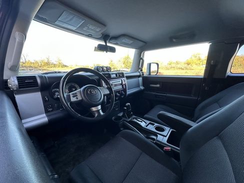 Used 2007 Toyota FJ Cruiser 4WD image 13