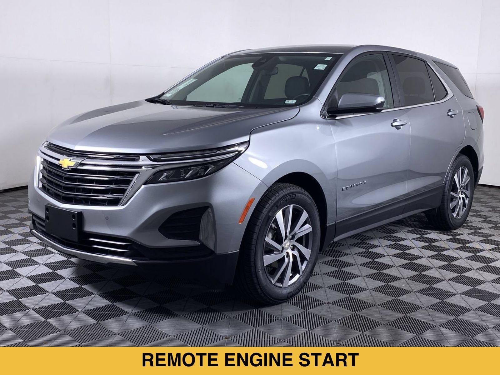 Certified 2024 Chevrolet Equinox LT FWD image 16