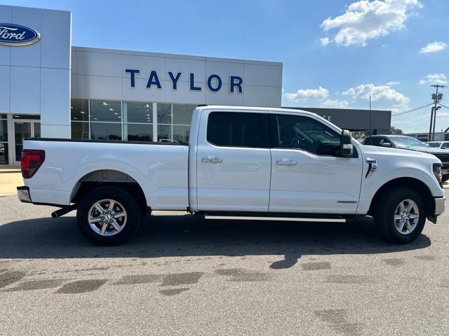 Used 2025 Ford F150 XLT w/ Equipment Group 301A Standard AWD/4WD image 19