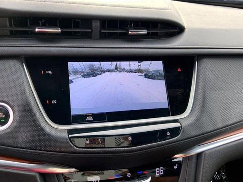 Used 2021 Cadillac XT5 Premium Luxury image 20