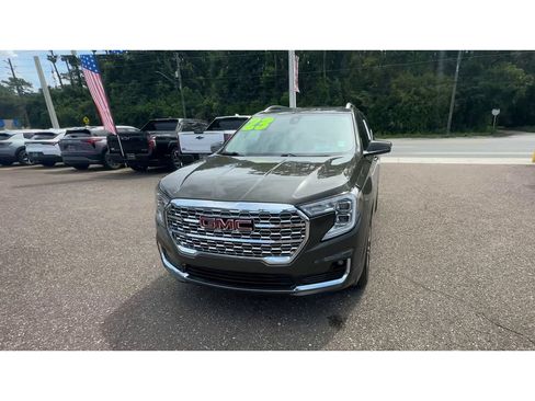Used 2023 GMC Terrain Denali AWD/4WD image 7