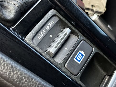 Used 2023 Honda Accord Sport image 32