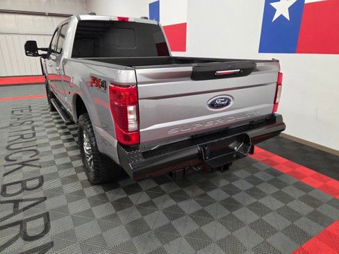 Used 2020 Ford F250 Lariat w/ Lariat Value Package image 12