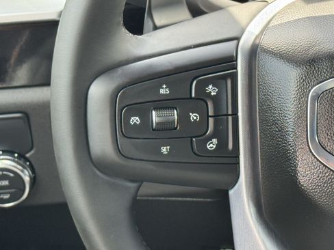 Used 2025 GMC Sierra 1500 SLT RWD image 13
