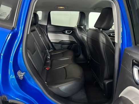Used 2022 Jeep Compass Limited image 27