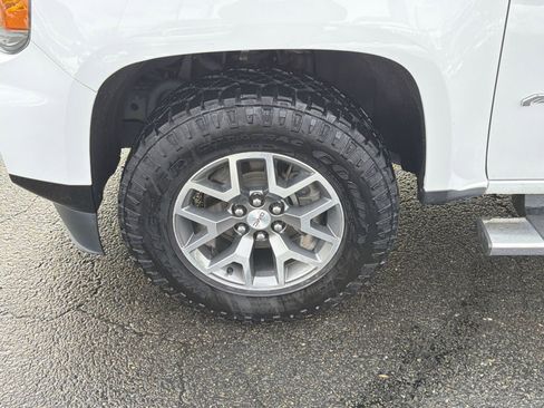 Used 2021 GMC Canyon AT4 w/ Driver Alert Package image 12