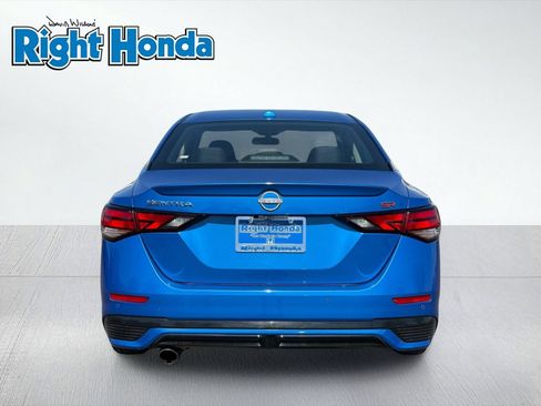 Used 2025 Nissan Sentra SR FWD image 7