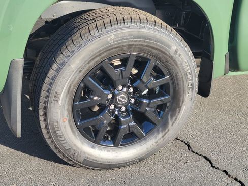 New 2026 Nissan Frontier SV w/ SV Convenience Package image 3