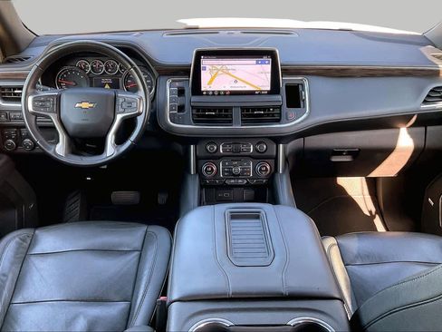 Used 2021 Chevrolet Suburban LT w/ Rear Media and Nav Package AWD/4WD image 15