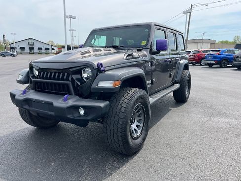 Used 2020 Jeep Wrangler Unlimited Sport S AWD/4WD image 3