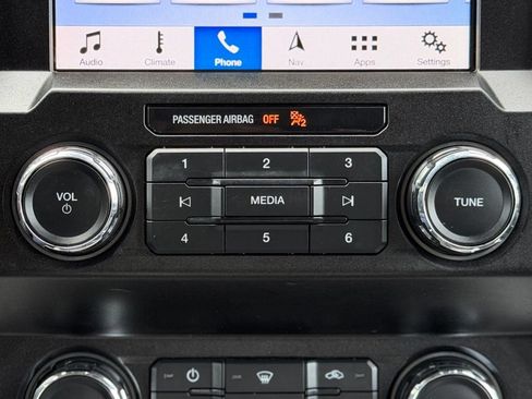 Used 2019 Ford F350 Lariat w/ Chrome Package AWD/4WD image 11