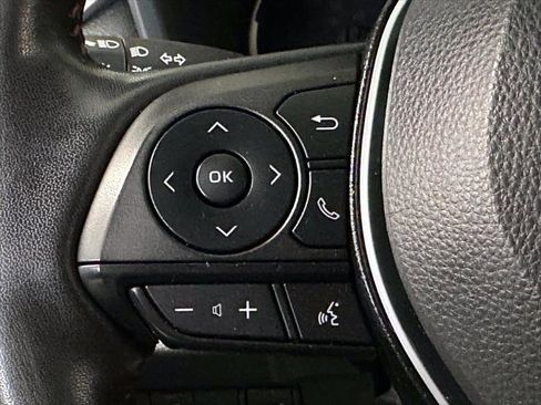 Certified 2023 Toyota RAV4 SE image 30