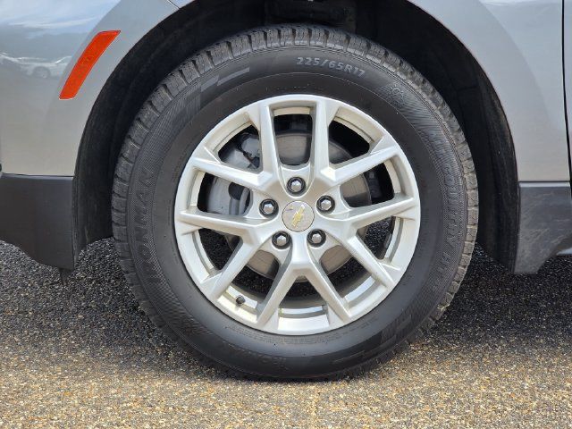 Used 2023 Chevrolet Equinox LT w/ Driver Convenience Package AWD/4WD image 34