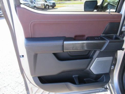 Used 2023 Ford F150 Lariat w/ Equipment Group 502A High image 25