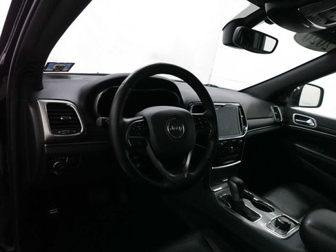 Used 2020 Jeep Grand Cherokee Limited AWD/4WD image 15
