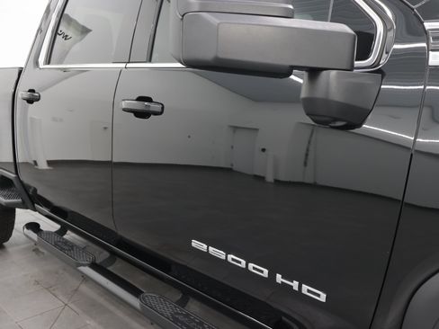 Used 2023 GMC Sierra 2500 SLE AWD/4WD image 24