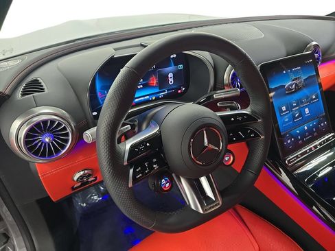 Used 2025 Mercedes-Benz AMG GT 55 image 4