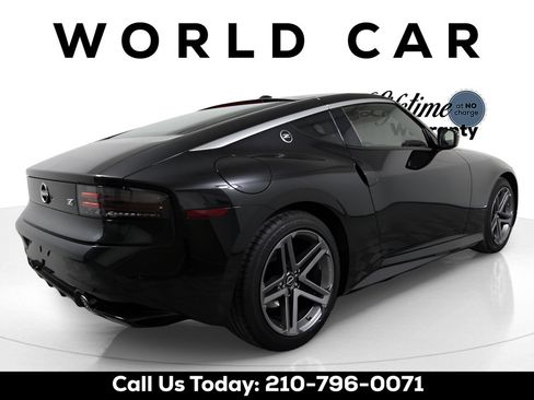 Used 2025 Nissan Z Sport w/ Floor Mat Package RWD image 7