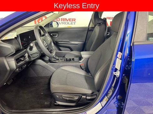 Used 2025 Kia K4 FWD image 10
