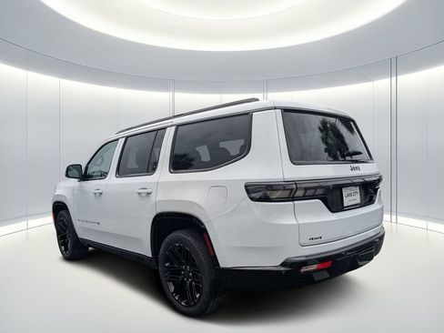 New 2026 Jeep Grand Wagoneer Limited AWD/4WD image 6