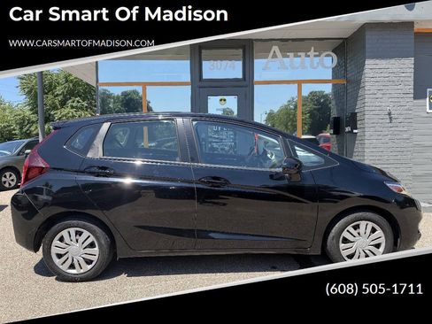 Used 2017 Honda Fit LX image 1