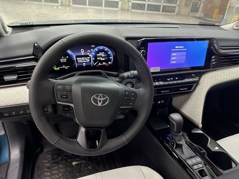 New 2026 Toyota Camry XLE image 11