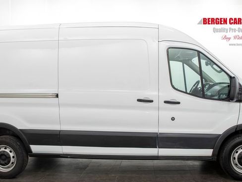 Used 2019 Ford Transit 250 148 Medium Roof image 11