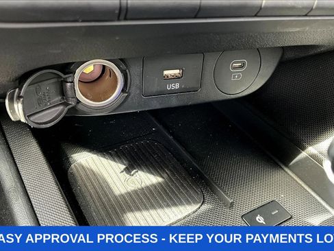 Used 2025 Hyundai Elantra Sport FWD image 21