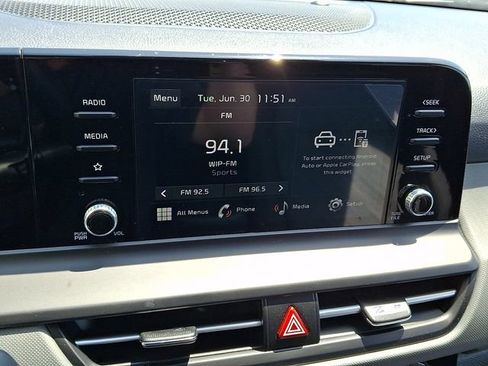 Used 2024 Kia Seltos LX AWD/4WD image 16