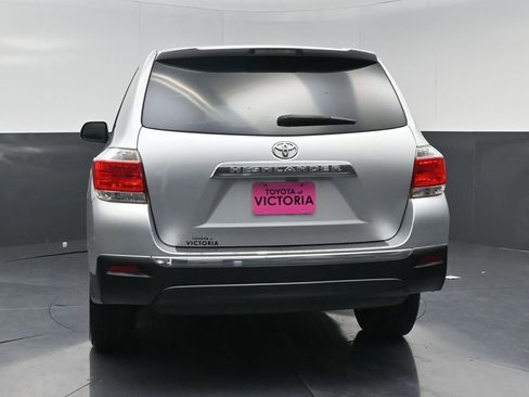 Used 2013 Toyota Highlander FWD image 14