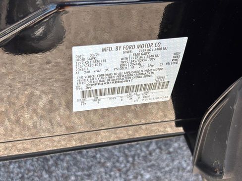 Used 2024 Ford Edge Titanium w/ Equipment Group 301A AWD/4WD image 23