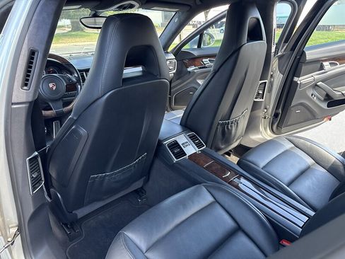 Used 2010 Porsche Panamera Turbo AWD/4WD image 26