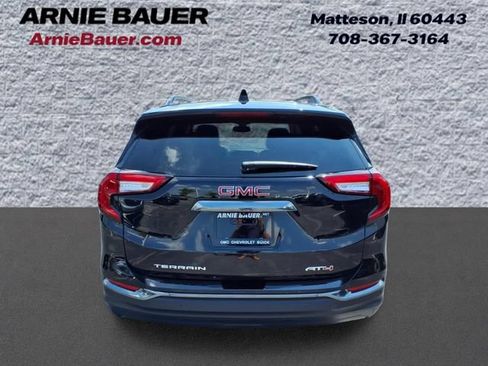 Used 2024 GMC Terrain AT4 w/ Infotainment Package II AWD/4WD image 8