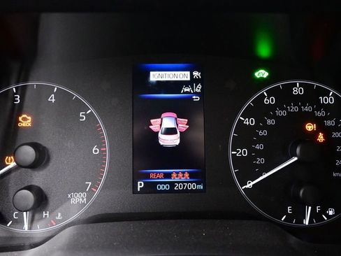 Used 2024 Toyota Corolla SE image 13