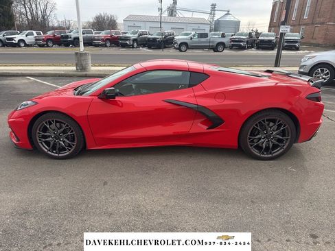 Used 2024 Chevrolet Corvette Stingray Coupe w/ Z51 Performance Package image 3