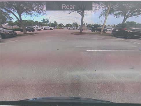 Used 2022 BMW X5 xDrive45e w/ Premium Package image 23