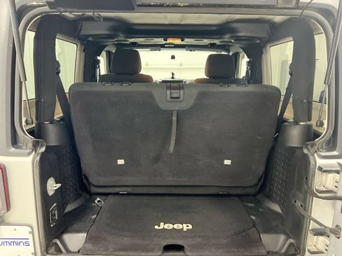 Used 2012 Jeep Wrangler Sport AWD/4WD image 21