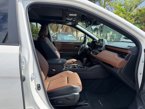 Certified 2026 Subaru Outback Touring XT AWD/4WD image 18