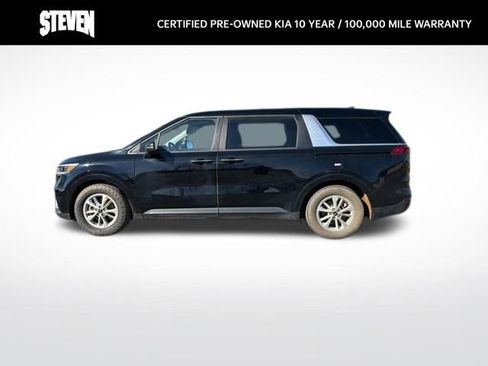 Certified 2024 Kia Carnival LX image 3