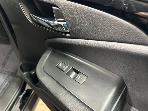 Used 2023 Honda Ridgeline Black Edition image 39