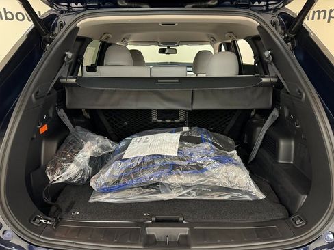 Used 2024 Mitsubishi Outlander 4WD Plug-In Hybrid image 24