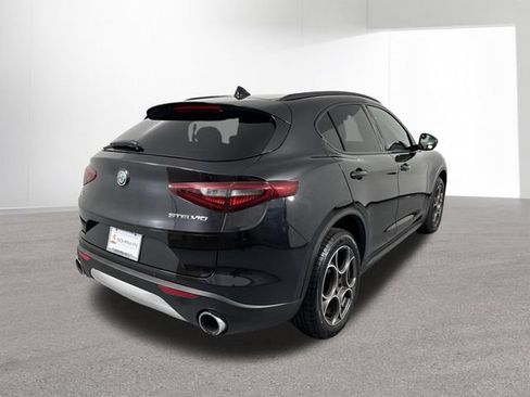 Used 2018 Alfa Romeo Stelvio Ti Sport AWD/4WD image 36
