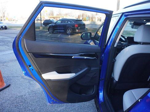 Used 2023 Kia Seltos EX image 27