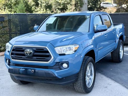 Used 2019 Toyota Tacoma SR5 RWD image 6