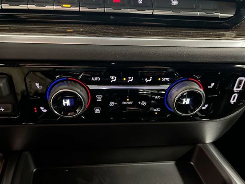 New 2026 Chevrolet Silverado 1500 RST w/ All Star Edition Plus AWD/4WD image 17