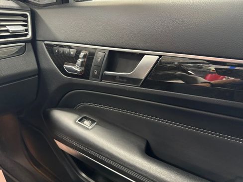 Used 2017 Mercedes-Benz E 400 E 400 4MATIC Coupe 2D image 22