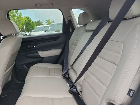 Used 2024 Honda CR-V EX-L image 16