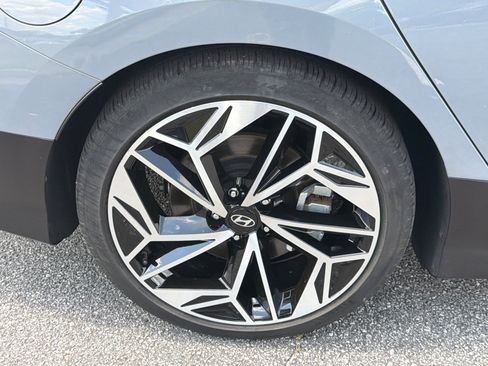 Used 2024 Hyundai Ioniq 6 SEL RWD image 18