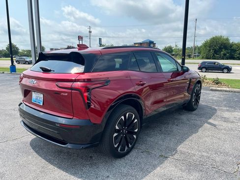Used 2024 Chevrolet Blazer EV RS AWD/4WD image 3
